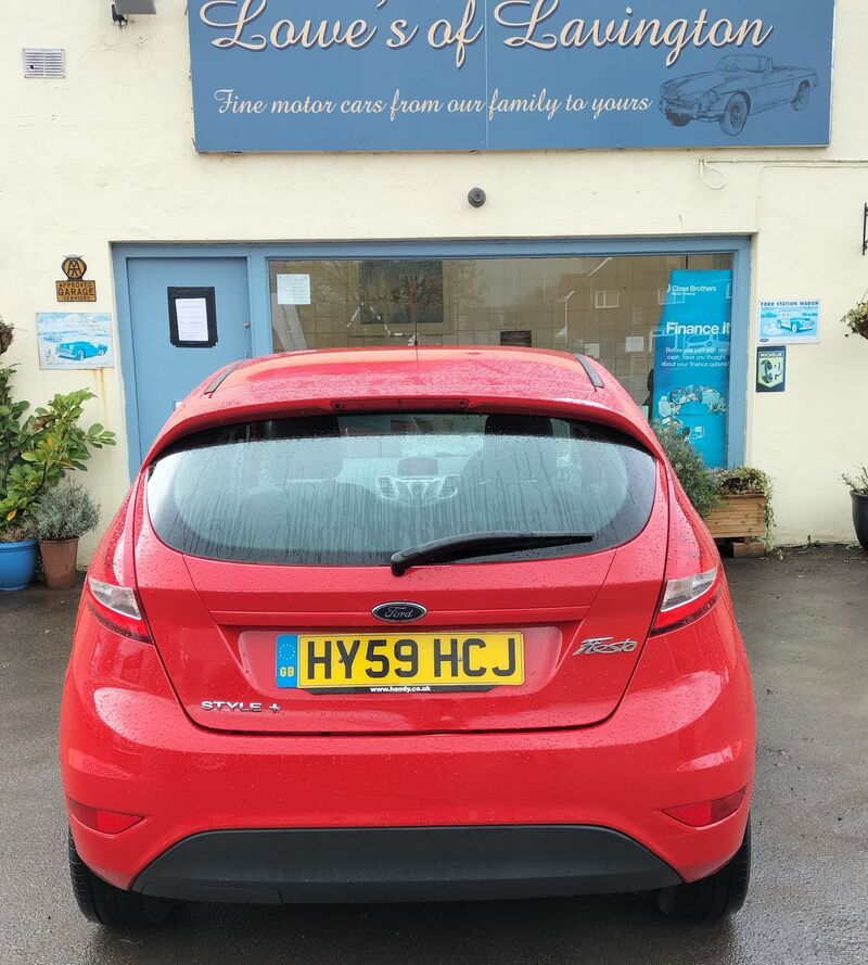 View FORD FIESTA STYLE PLUS